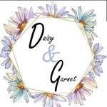 Daisy & Garnet