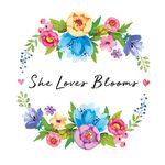 She Loves Blooms